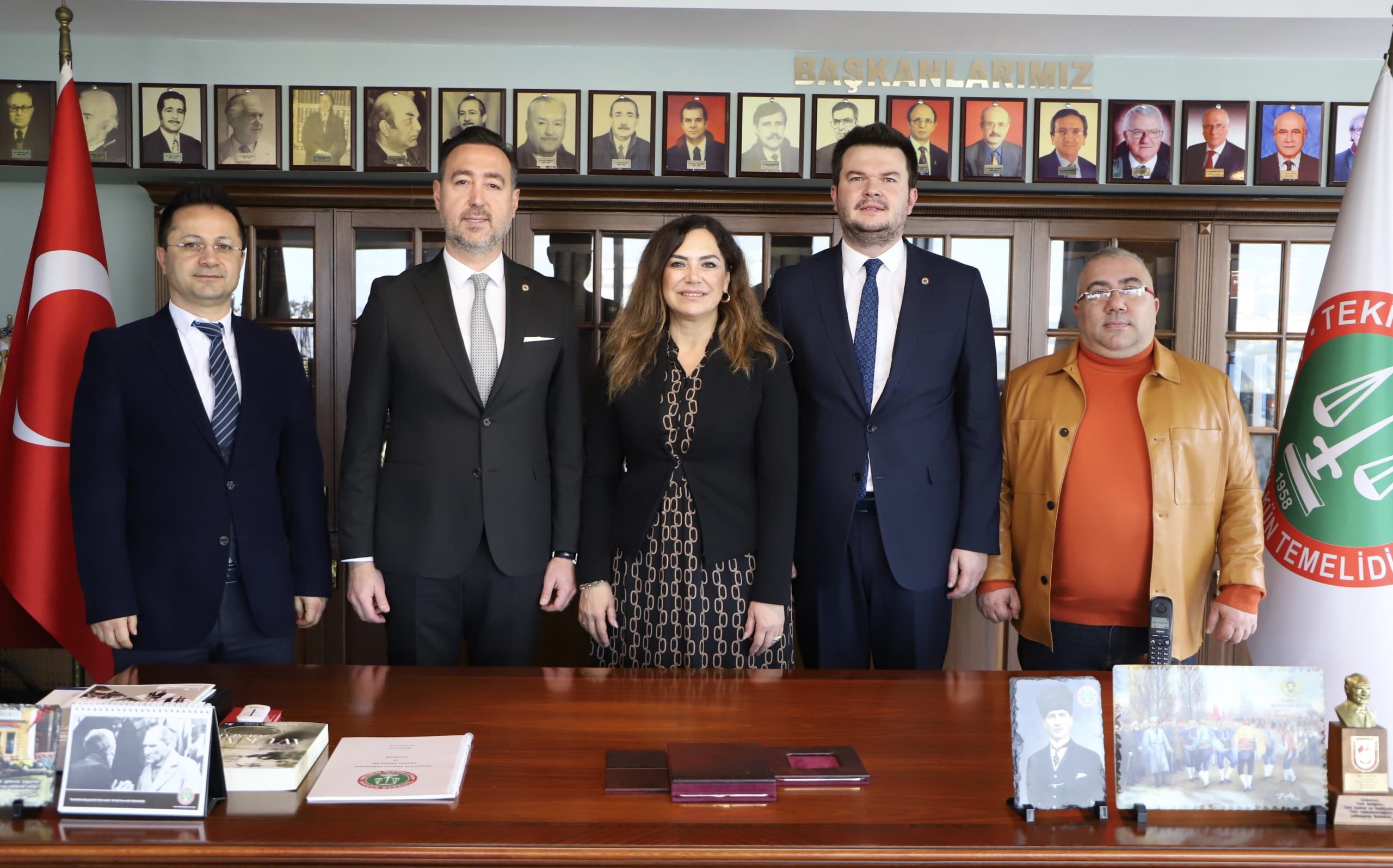 Belediye Başkanı Yüceer Tekirdağ Baro Başkanı Gürcün'le bir araya