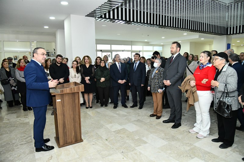 Sergide, “Yöresel Kilim Dokuma”, “Peşkir Dokuma”, Seramik Biçimlendirme” ve “Çini