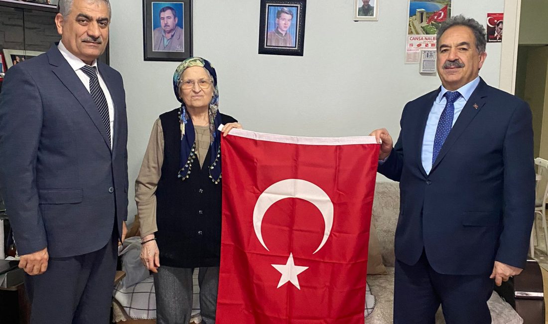 Kaymakam Güler’den şehit ailelerine ziyaret Kaymakam Güler, şehit aileleriyle bir araya geldi