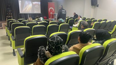 Aileler uyuşturucu maddelerin zararları ve bağımlılıkla mücadele konusunda bilgilendirildi 