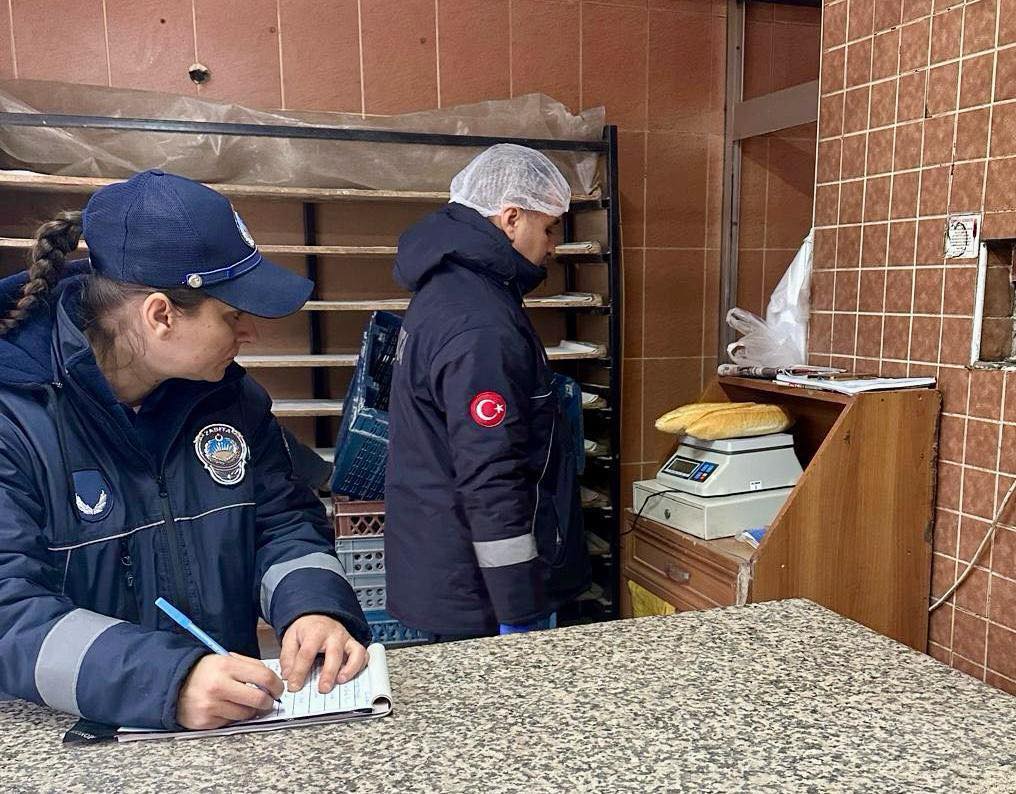 Şarköy Belediyesi tarafından fırın ve marketlerde hijyen, gramaj ve ürün