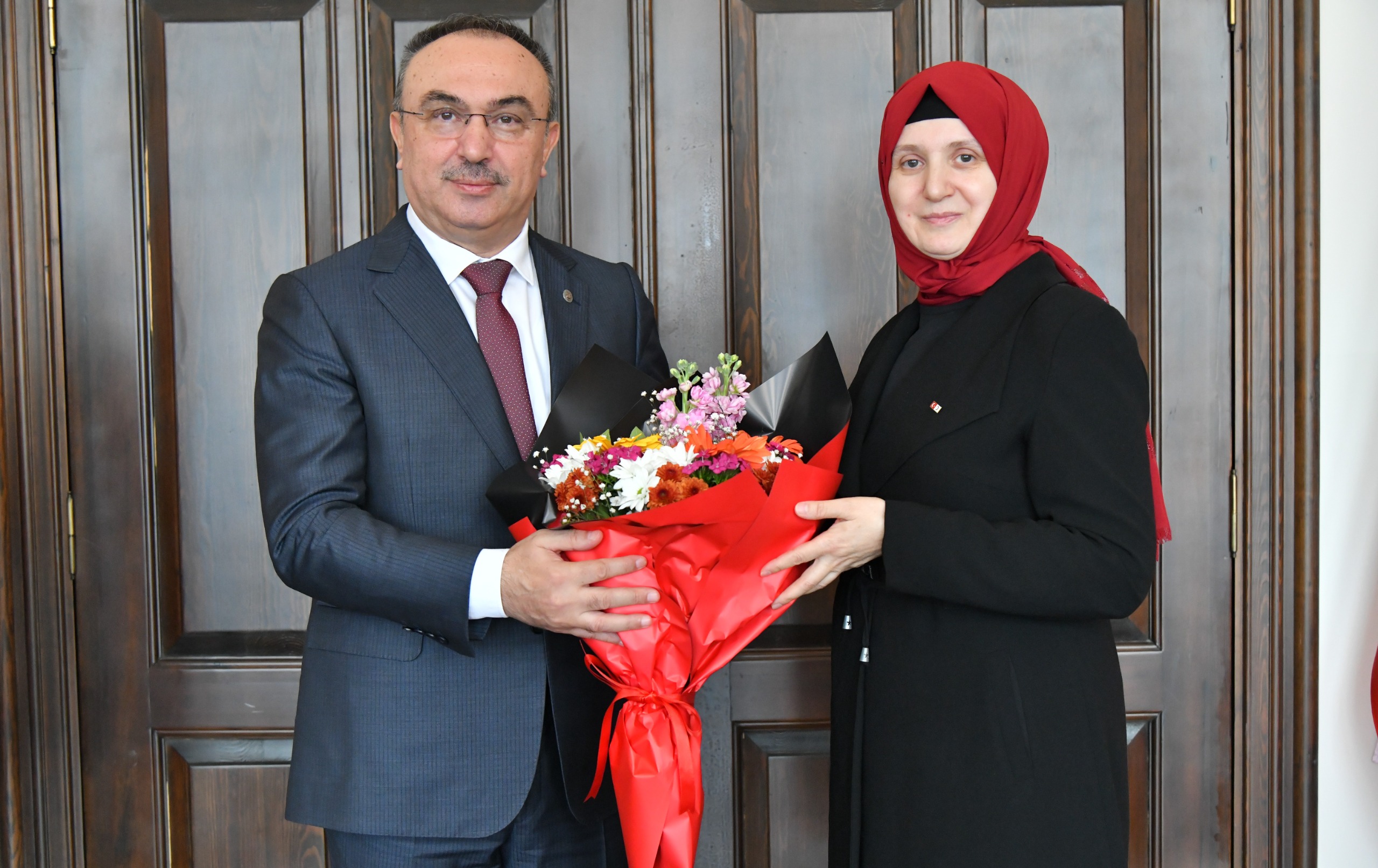 Kızılay Tekirdağ Şubesi’nin Olağan Genel Kurulu’nda Türkiye Kızılay Tekirdağ Şube