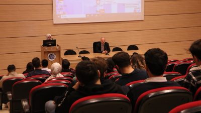 Tekirdağ Namık Kemal Üniversitesi, öğrencilerin güncel ekonomik gelişmeleri yakından takip