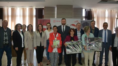 Tekirdağ’da 49. Turizm Haftası etkinlikleri kapsamında düzenlenen “Yöresel Tatlı Yarışması”nda