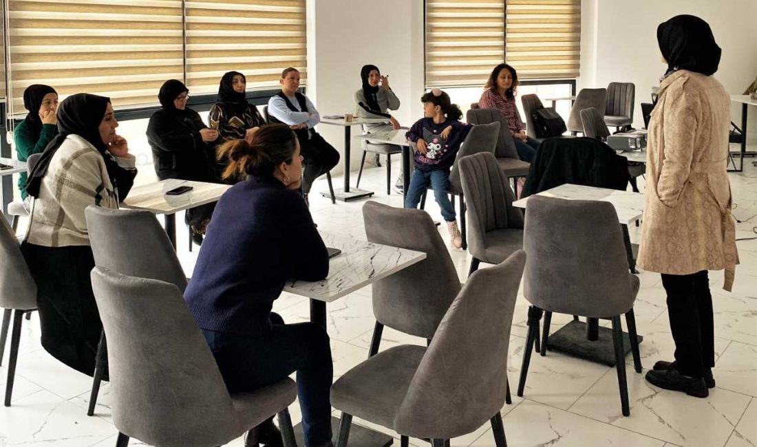 Tekirdağ’da “Kanser ve Otizm” Semineri Süleymanpaşa Belediyesi ile İlçe Sağlık Müdürlüğü iş birliğinde, Çınarlı Mahallesi’nde