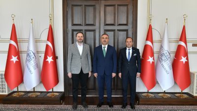 Yeşilay Genel Başkanı Mehmet Dinç, Tekirdağ Valisi Recep Soytürk’ü makamında