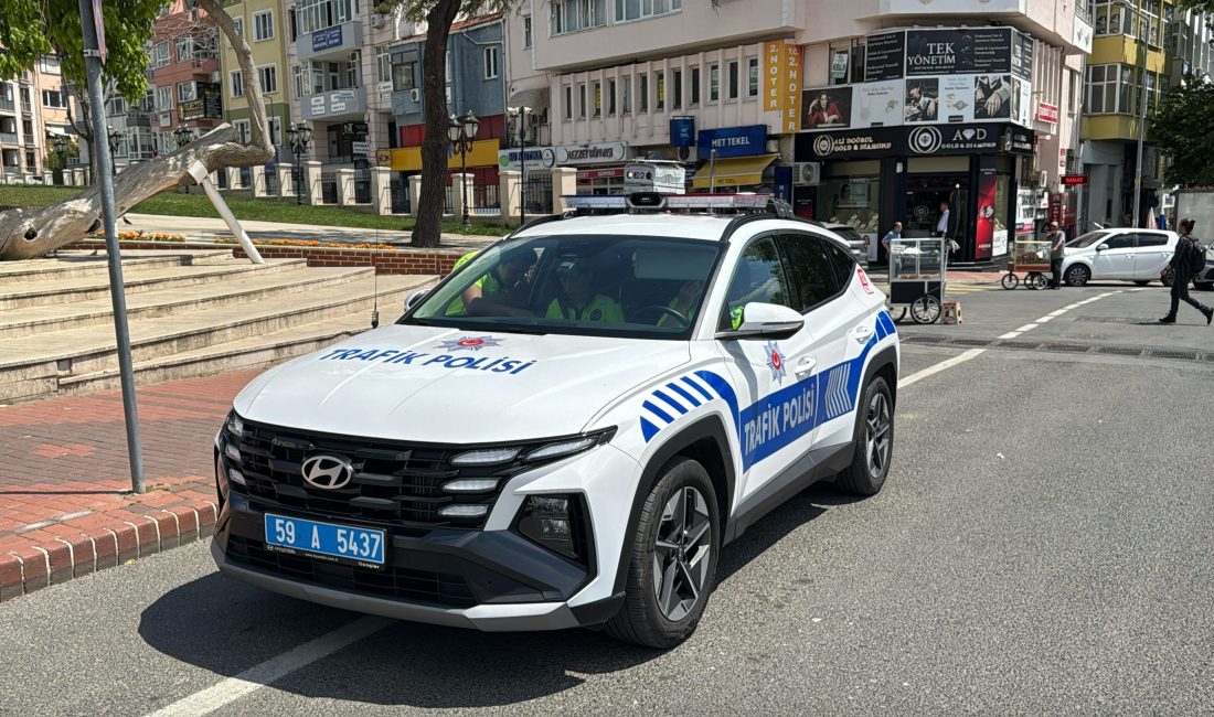 Tekirdağ’da trafik akışını olumsuz etkileyen çift sıra park sorununa karşı