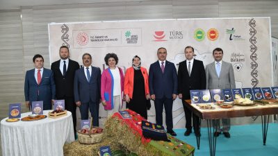 Tekirdağ’da “Türk Mutfağı Haftası” etkinlikleri kapsamında, kentin tescilli yöresel lezzetleri