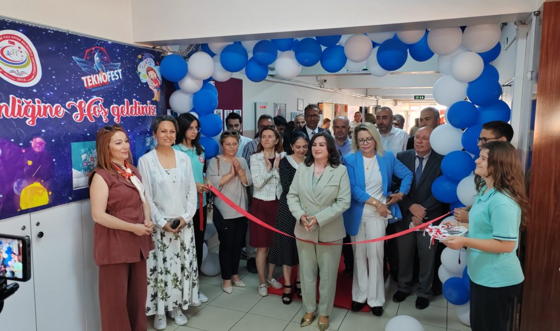 Öğrenciler hem bilgi ve becerilerini ortaya koydu hem de topluma