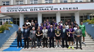 Tekirdağ Valisi Recep Soytürk, Tekirdağ Belediyesi Mehmet Serez Sosyal Bilimler
