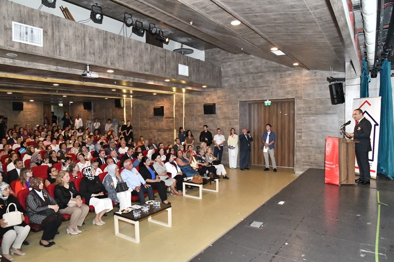 Tekirdağ’da, koruyucu aileliğin önemine dikkat çekmek amacıyla “Gönül Elçileri ile