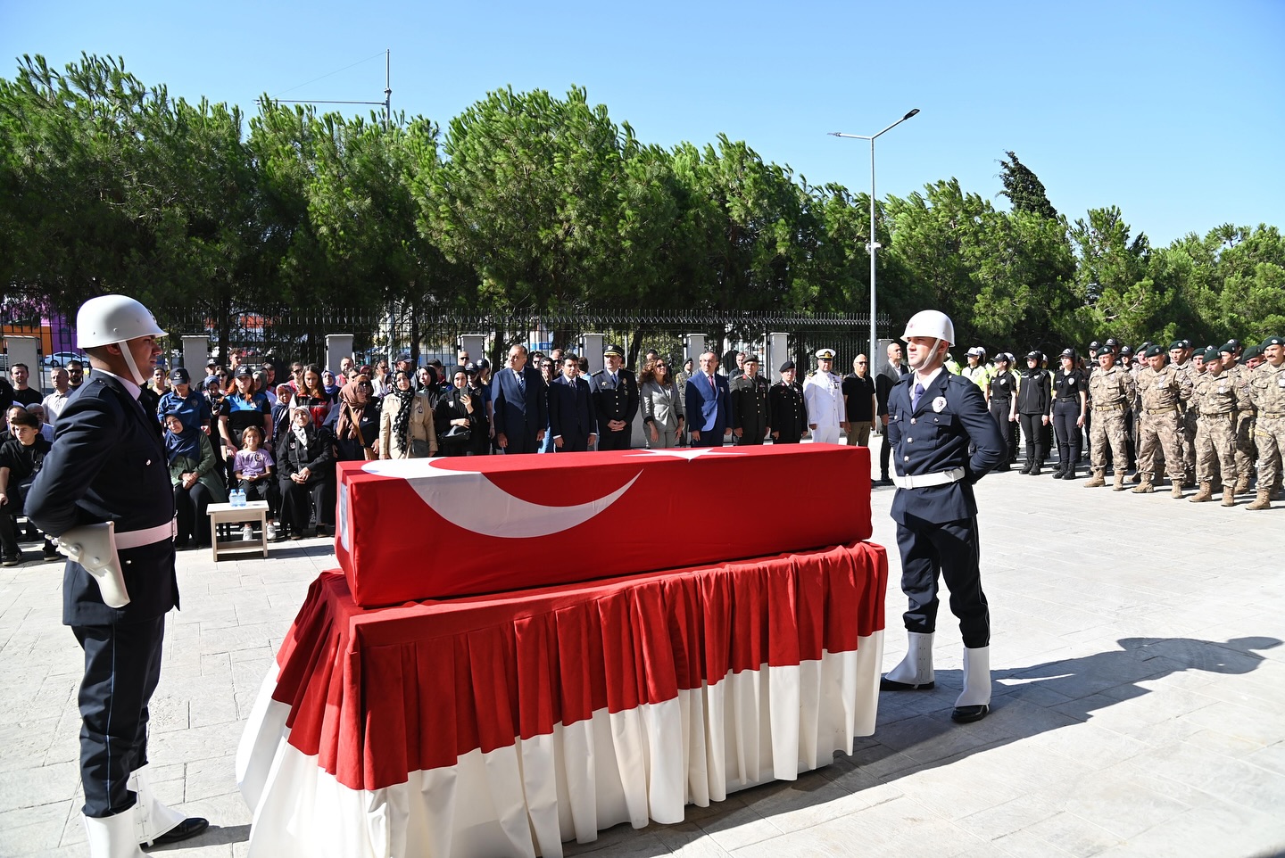 Tekirdağ Emniyet Müdürlüğü’nde görevli, 2016 yılı Hendek Operasyonları Diyarbakır Sur