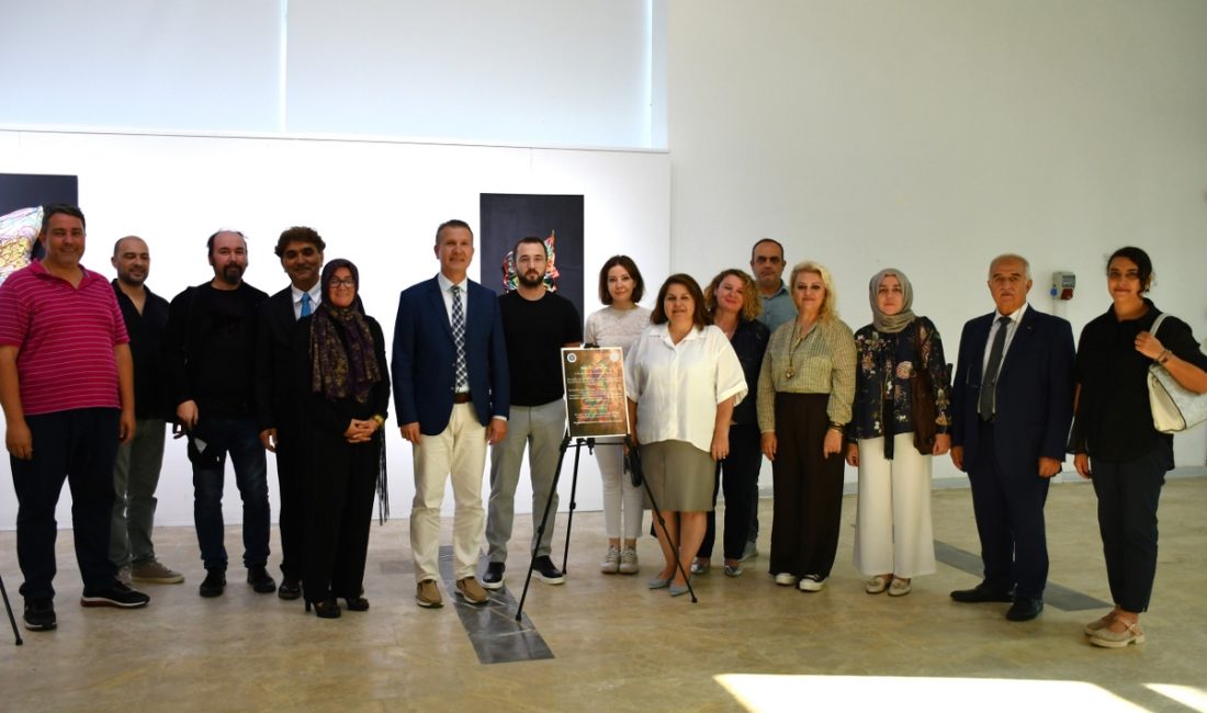 Tekirdağ NKÜ’de “TÖZ” Sergisi Sergi adını, Türkçe’de “öz” ve “cevher” anlamına gelen “töz” kavramından