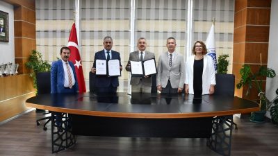 Öğrencileri sosyal hizmet kurumlarında uygulamalı eğitim alabilecek