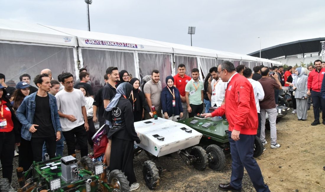 TEKNOFEST'te Gençler Geleceğin Teknolojisi İçin Yarıştı 