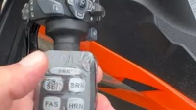 Tekirdağ’ın Şarköy ilçesinde gerçekleştirilen trafik denetiminde, motosikletine usulsüz şekilde siren