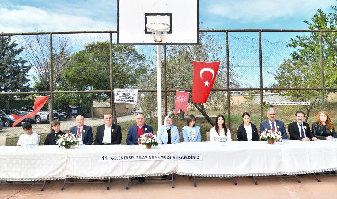 Tekirdağ’da Geleneksel Pilav Günü Etkinliği Düzenlendi Tekirdağ’da Aile ve Sosyal Hizmetler İl Müdürlüğü öncülüğünde organize edilen