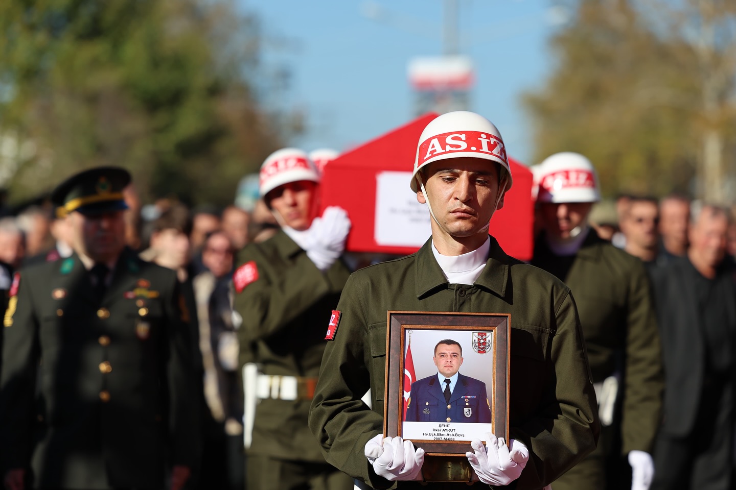 Azerbaycan-Gürcistan sınırında düşen askeri kargo uçağında şehit olan Hava Uçak