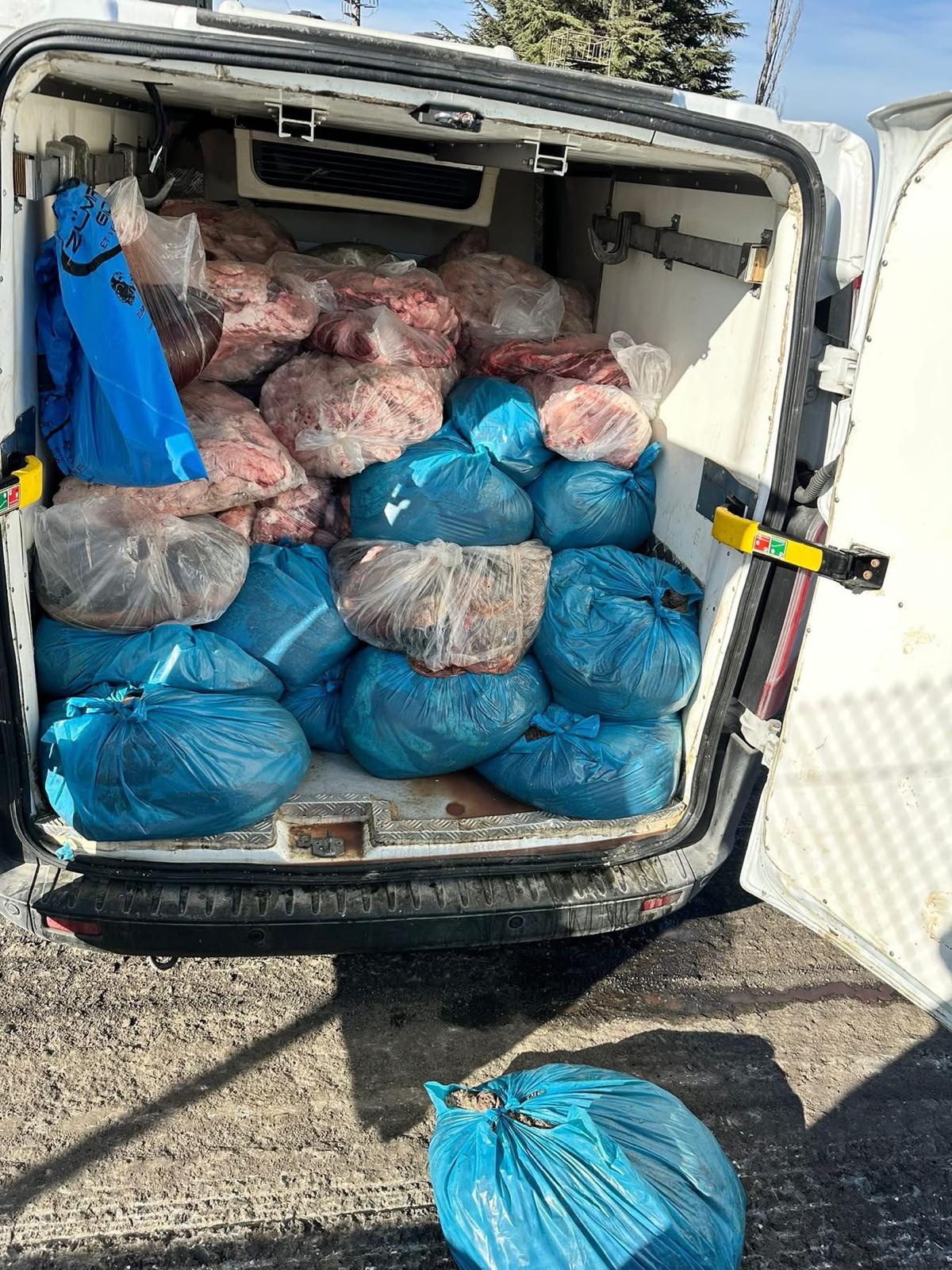 Ele geçirilen ürünler imha edildi 