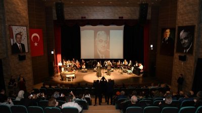 Türk Edebiyatının önemli isimlerinden şair, yazar, diplomat ve milletvekili Yahya