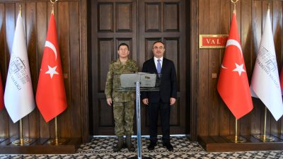 1 . Ordu Komutanı Orgeneral Bahtiyar Ersay, Tekirdağ Valisi Recep