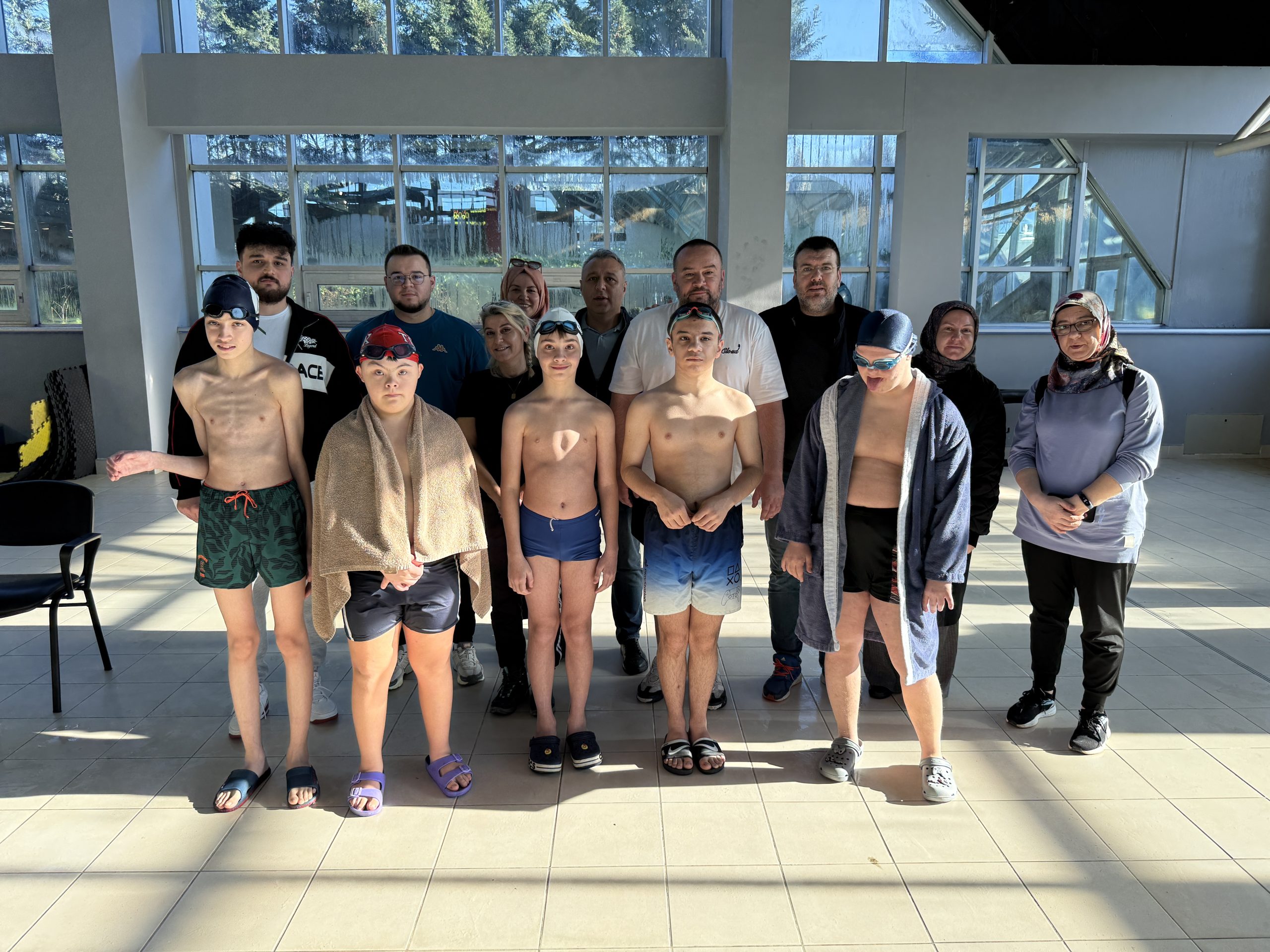 -15 özel çocuğun mücadelesi renkli görüntülere sahne oldu 