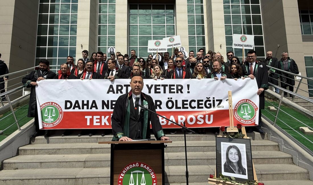 Tekirdağ’da avukatlar, Bursa’da silahlı saldırı sonucu yaşamını yitiren meslektaşları Hatice