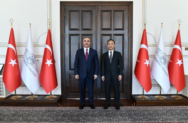 Japonya’nın İstanbul Başkonsolosu Iwama Ryoji, Tekirdağ Valisi Recep Soytürk’ü ziyaret