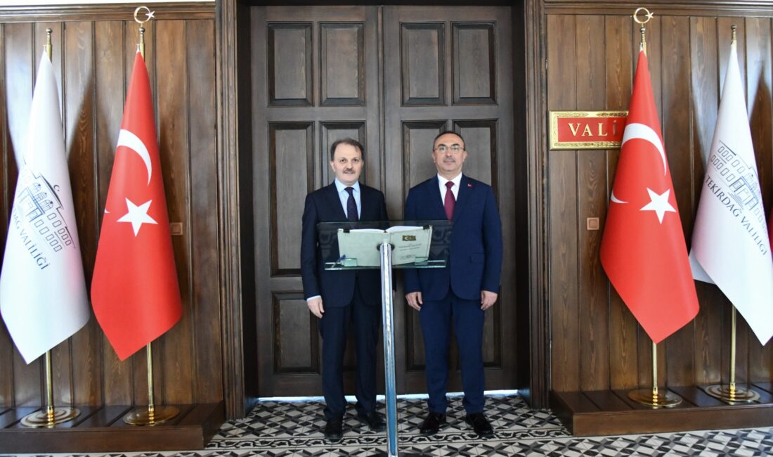 Çalışma ve Sosyal Güvenlik Bakan Yardımcısı Adnan Ertem, çeşitli programlara