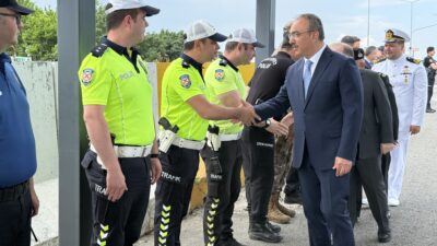 -Tekirdağ Valisi Soytürk'ten görev başındaki personele bayram ziyareti