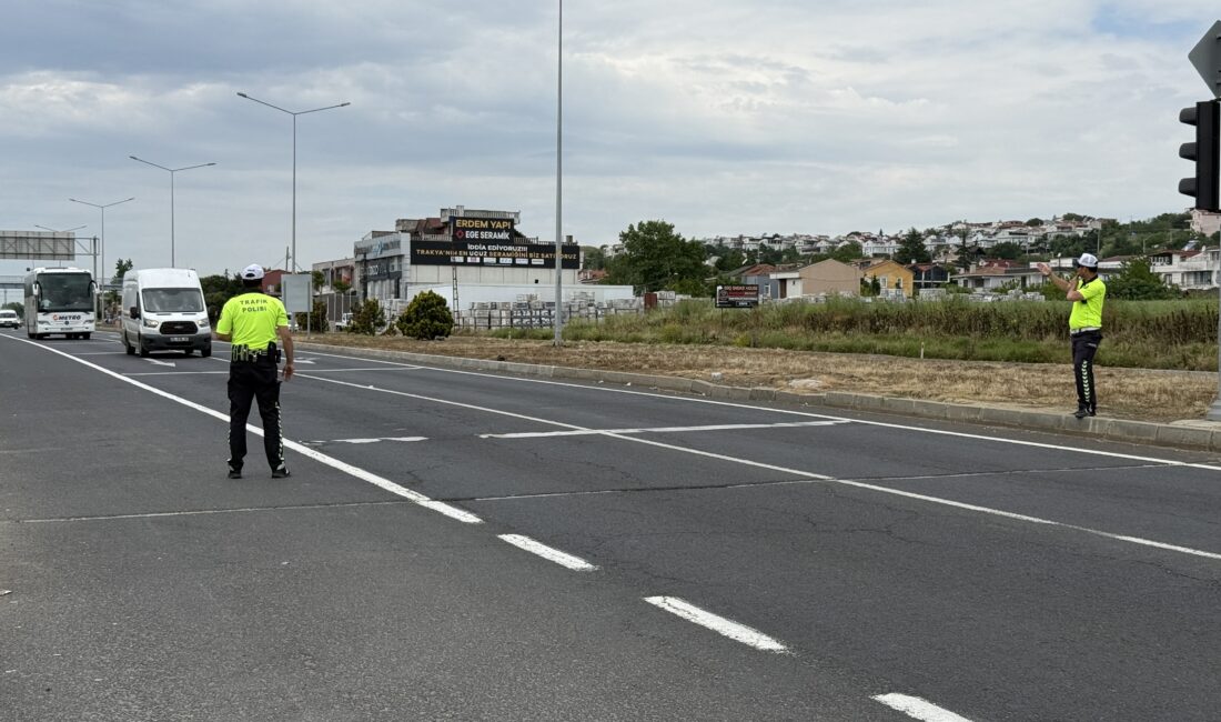 Kurban Bayramı tatili boyunca Tekirdağ-İstanbul kara yolunda yaşanan trafik yoğunluğunun