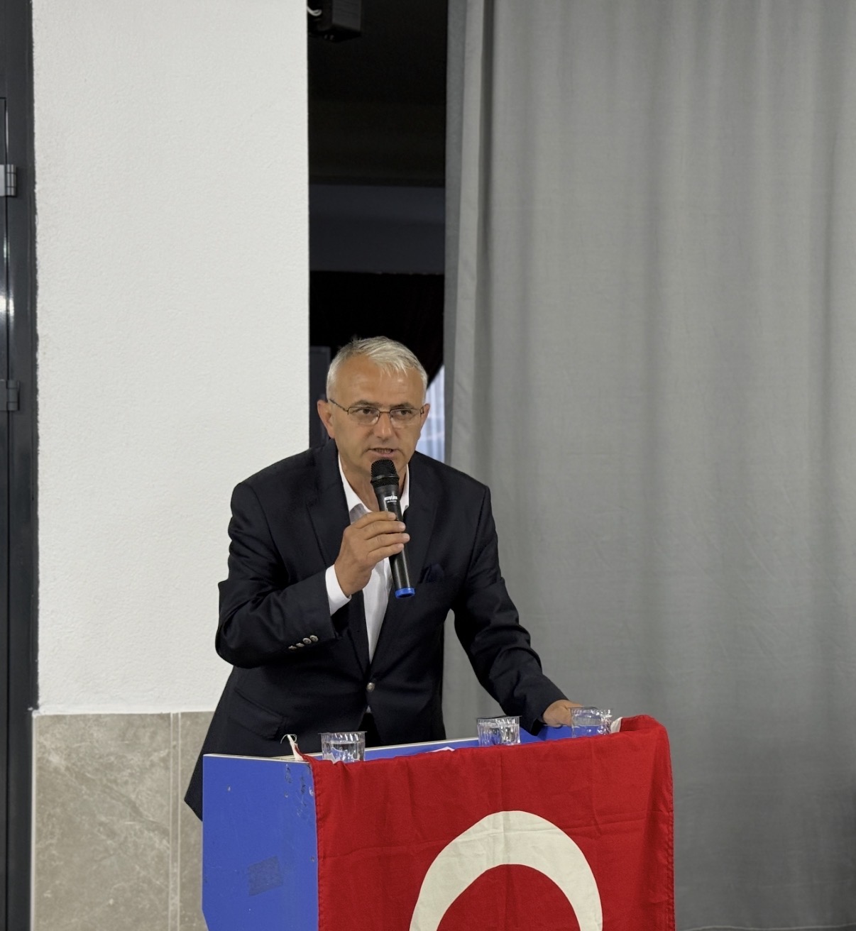 Karadenizspor Kulübü’nün 10. Olağan Genel Kurulu yoğun katılımla gerçekleştirildi. Genel
