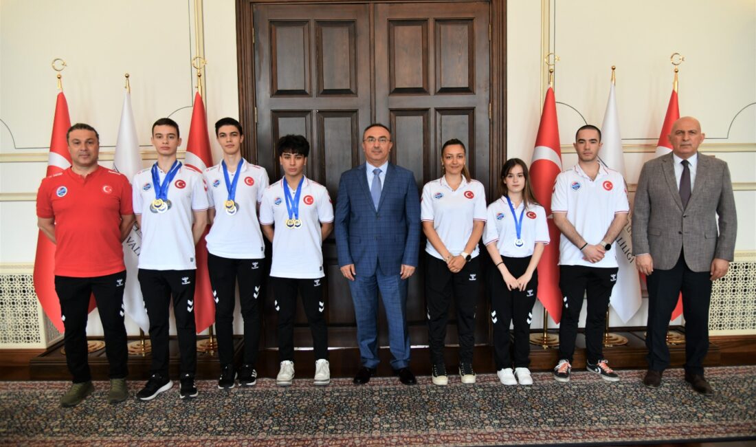 Tekirdağ Valisi Recep Soytürk, Sırbistan’da düzenlenen Serbest Dalış Dünya Şampiyonası’nda
